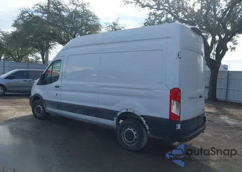 2023 Ford Transit-250 z USA, uszkodzony, nr VIN 1FTBR1X86PKB34378